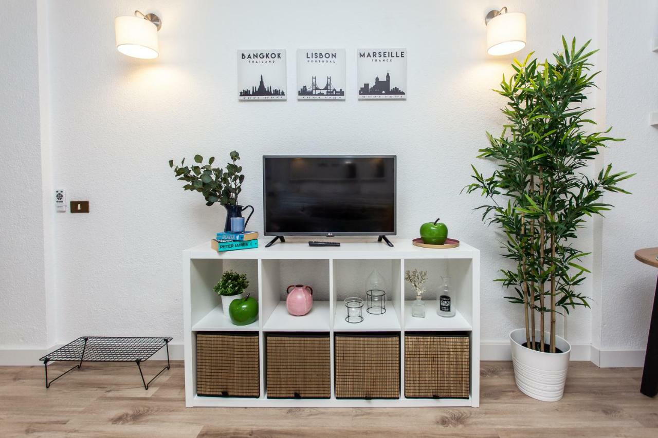 Spectacular Renovated Apartment, 5 Min To Camison Beach, With Aircon Arona  Exterior photo