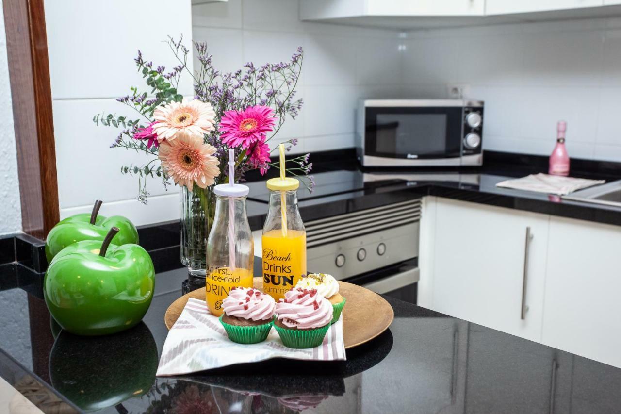 Spectacular Renovated Apartment, 5 Min To Camison Beach, With Aircon Arona  Exterior photo